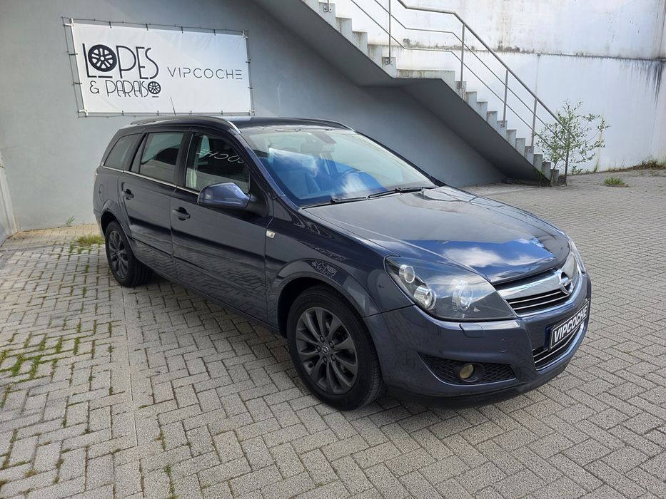 Opel Astra Caravan Cosmo Plus 1.7CDTI  - Excepcional
