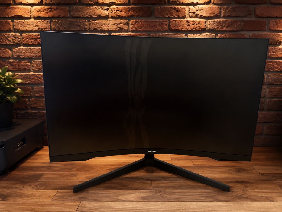 Samsung Odyssey G5 G55C 32