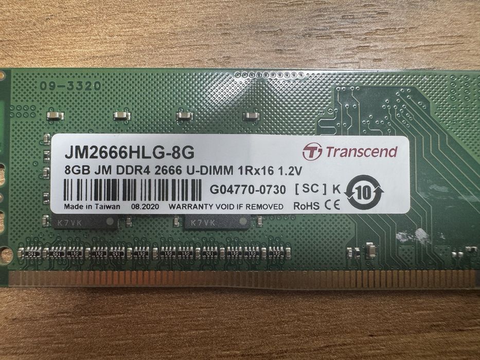 Оперативна памʼять DDR4 16ГБ (2х8)