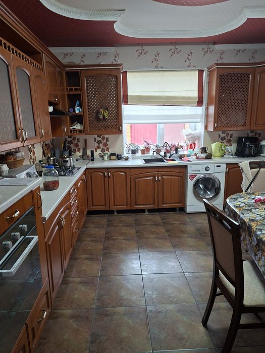 Кухня б/у без техніки