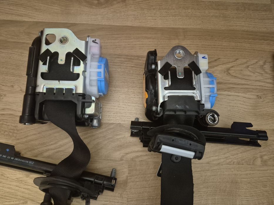 Pasy bezpieczeństwa mercedes cla