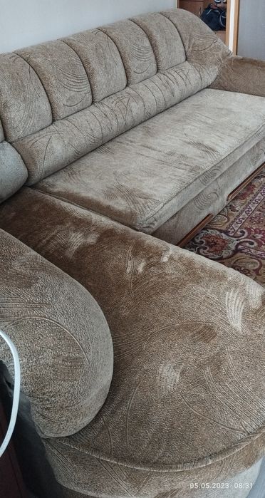 М'який кутовий диван