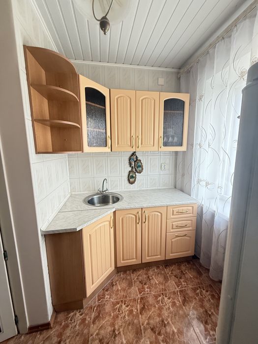 Будинок,Шевченківський,Військбуд,можно під шиномонтаж