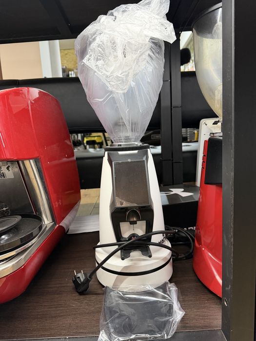 Продам кавомолку