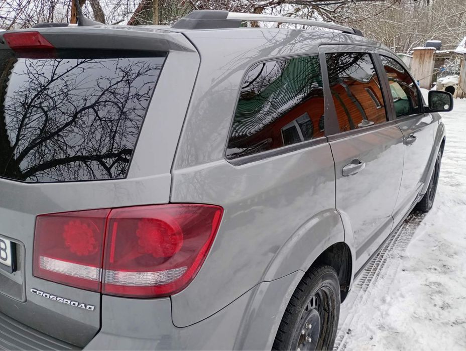 Продам автівку DODGE