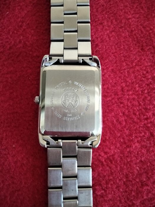 Relógio Tissot "Fascination" 1853 T845