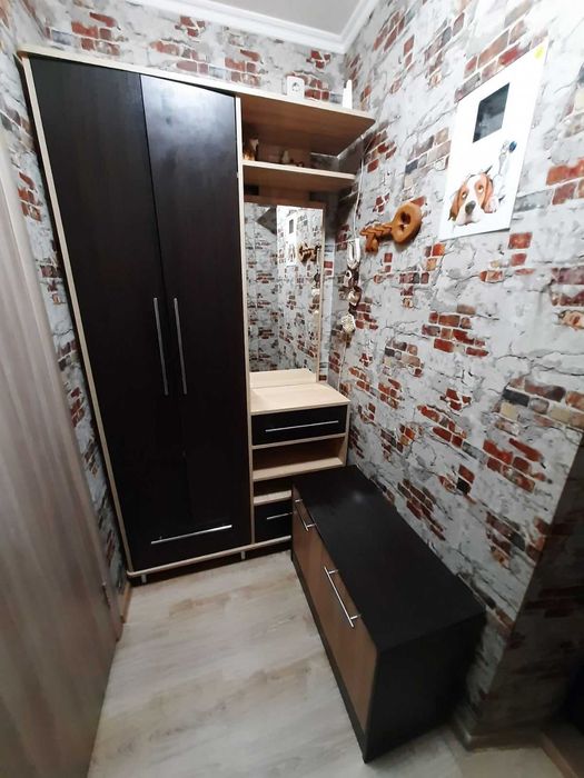 2к квартира з ремонтом. Цегляний будинок. 3-й пов. Вул. Макіївська, 2