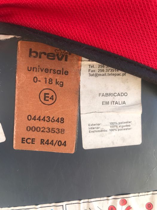 Cadeira auto usada e antiga