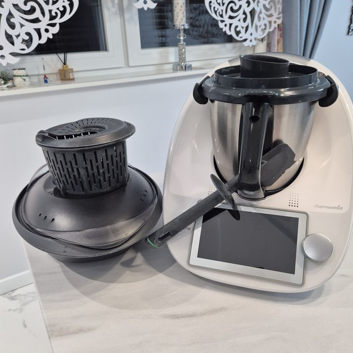 Sprzedam Thermomix TM6