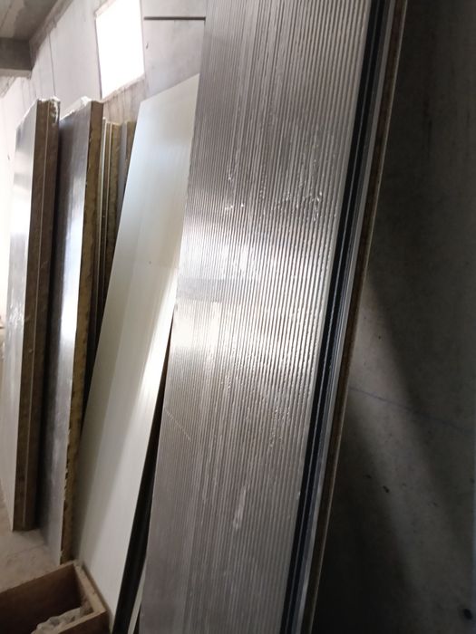 Painel sanduíche fachada