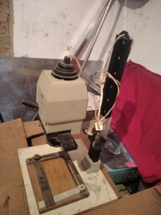 Фотоувеличитель Таврия