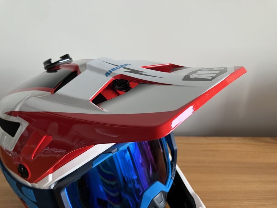 Kask Full face Carbon 100 % Aircraft L + Google IXS Rampage TLD