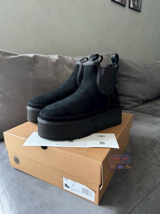 UGG Neumel Platform Chelsea Black