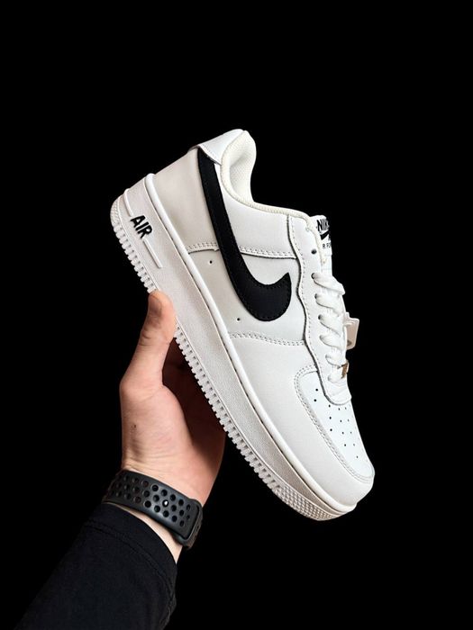 Кросівки Чоловічі Nike Air Force 1 White Black