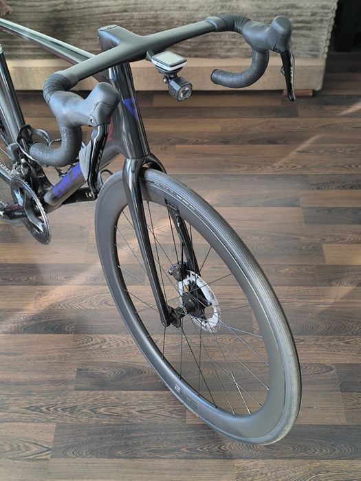 Rozmiar L Di2 karbon rama  Giant tcr advance1  Shimano 105   i koła karbon giant slr 2