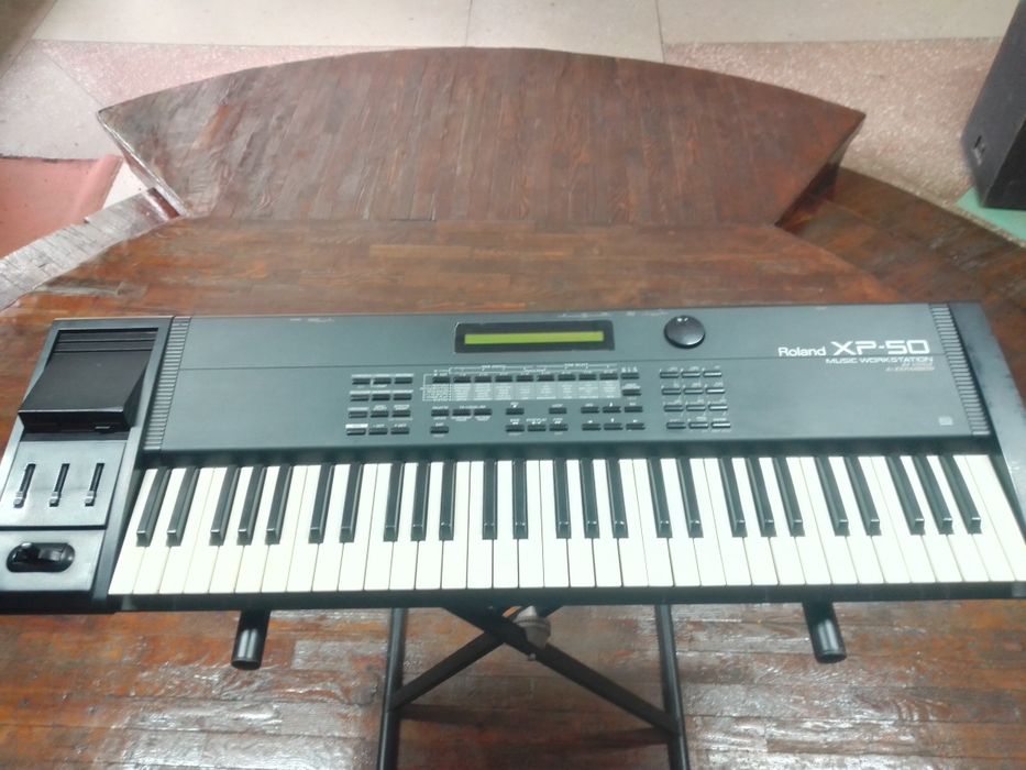 roland xp 50 - Купити синтезатори - Ціна на OLX.ua