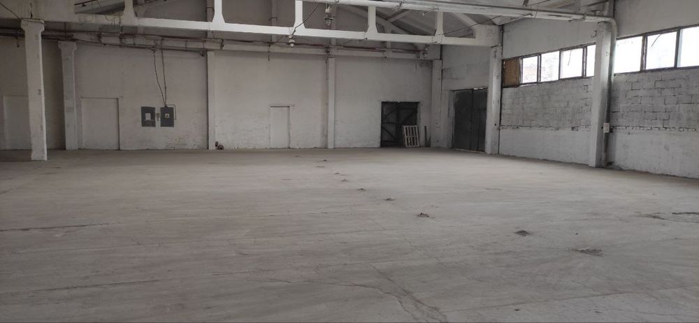 Здається в оренду складське та офісне приміщення - 1500м²!