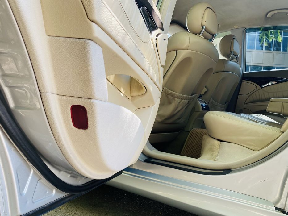 К вашему вниманию в породаже Mercedes Benz  надёжный конфортный w211 2003 года