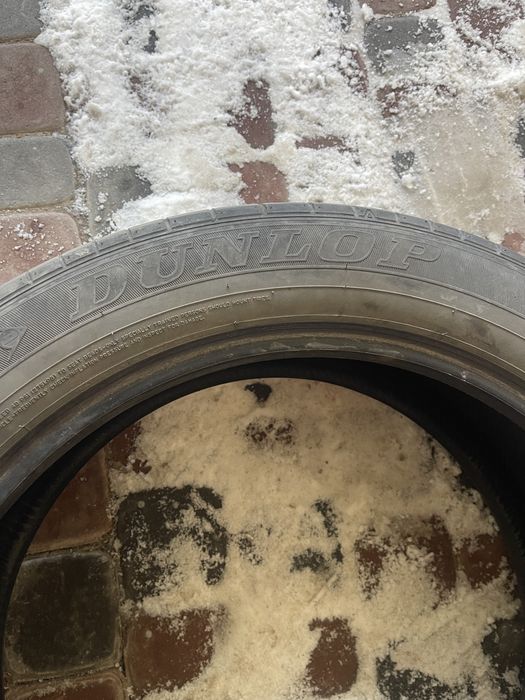 Комплект резини 235/55/R20 DUNLOP