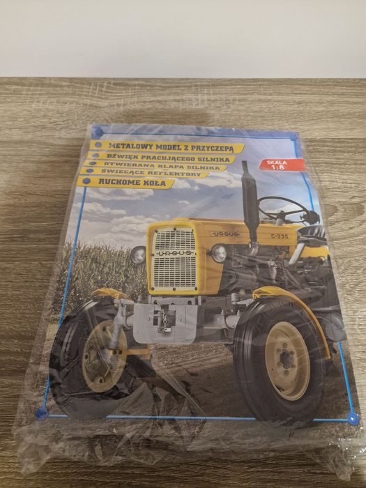 URSUS C-330 Deagostini Numer 3