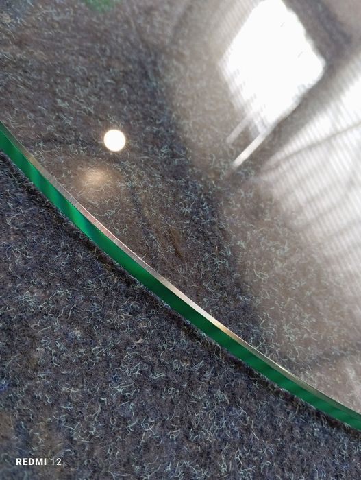 Стекло 3-10мм резка обработка.