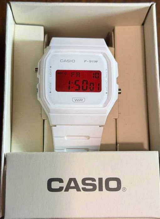 Modyfikowany zegarek CASIO „red dot” Color Mod |NOWY| Unikatowy wygląd