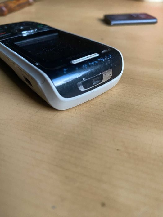 Кнопочный телефон Nokia 1650