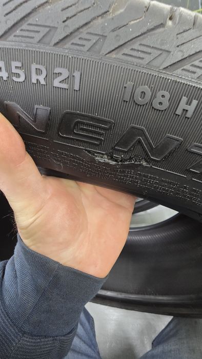 Шини Continental CROSS CONTACT 2024р.в 265/45R21
