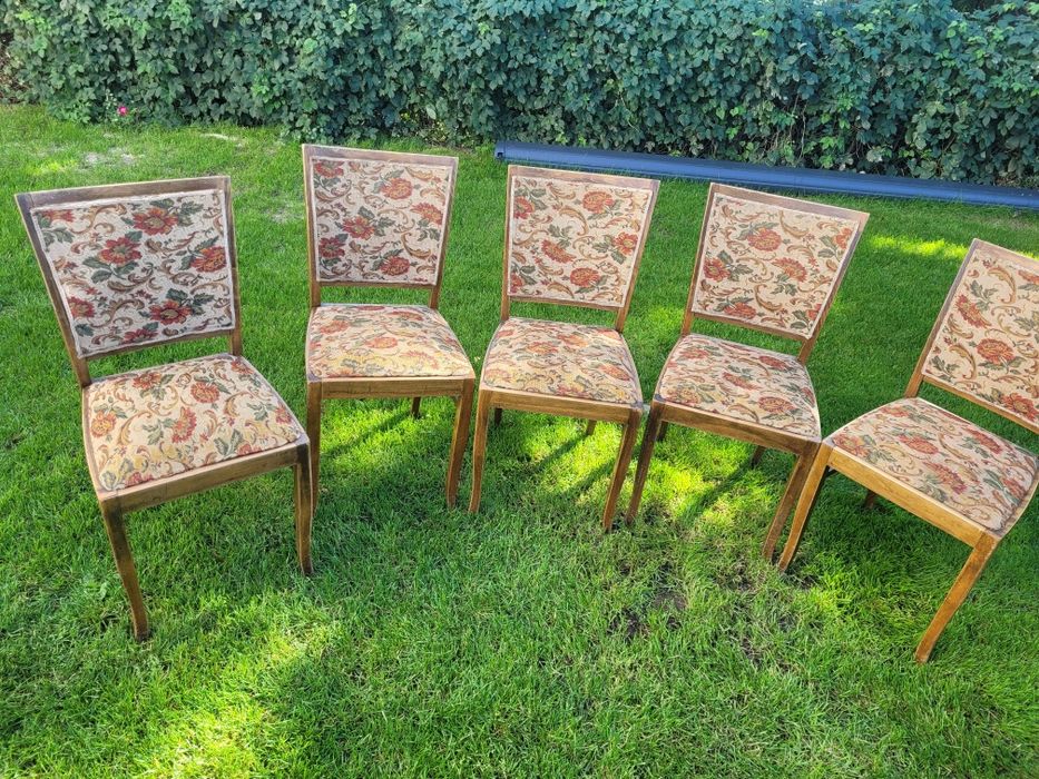 Piękny zestaw 7 krzeseł wzór w kwiatki cena za całość