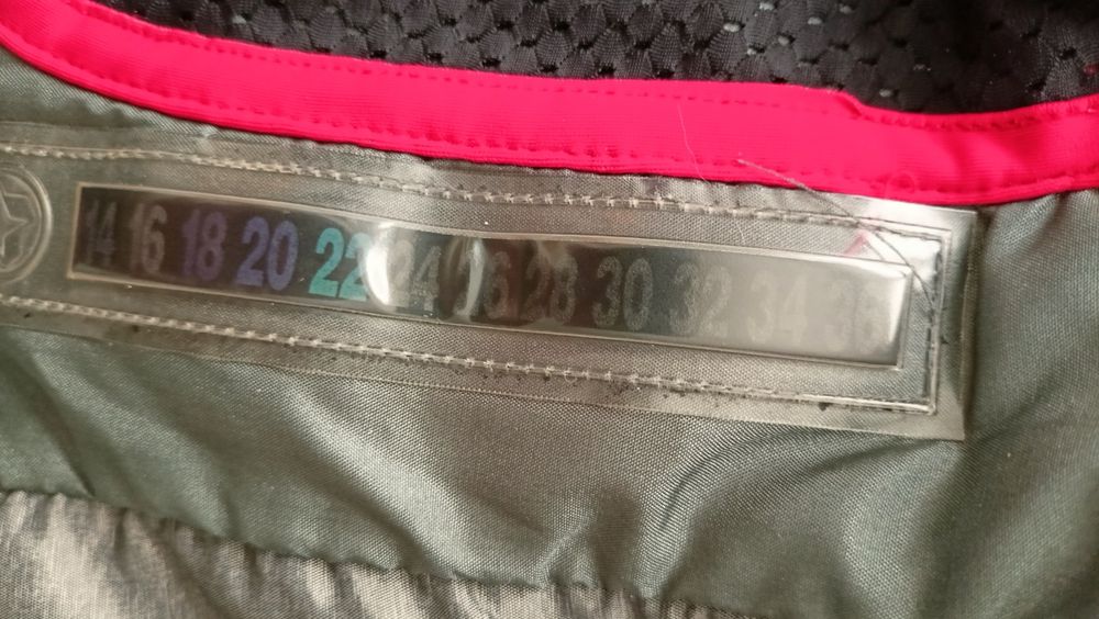 Kurtka COLMAR rozmiar 36/38