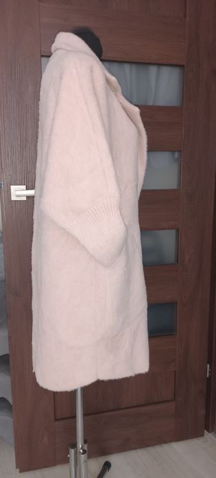 Sweter rozpinany z alpaki jak płaszczyk