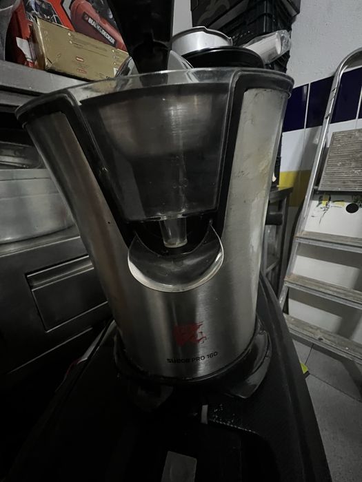 Espremedor de citrinos