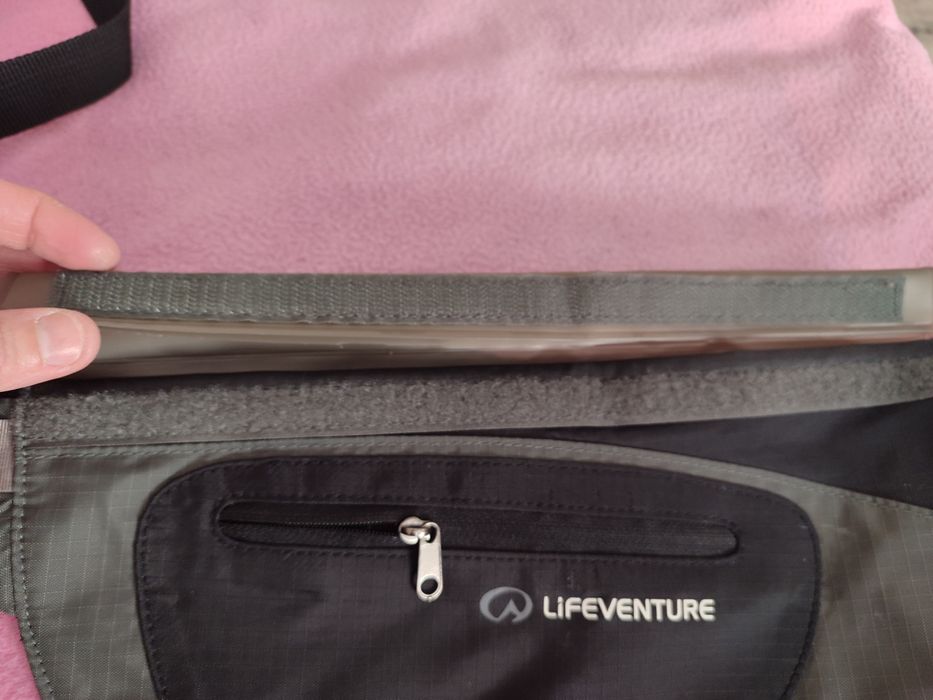 Сумка на пояс Lifeventure