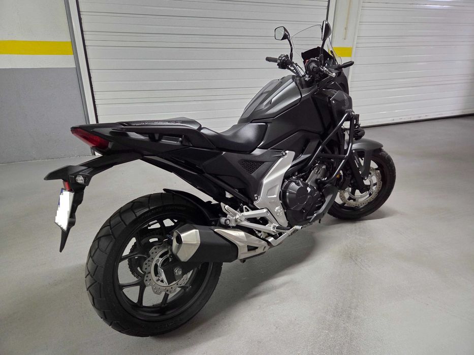 Honda NC750X 2024, 27000km e garantia total da Honda até 08/2027