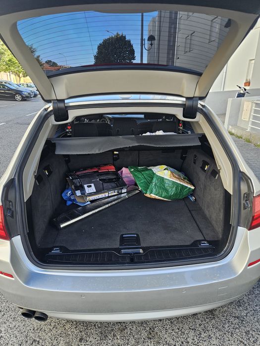 Vendo ou troco por carrinha de 7 lugares