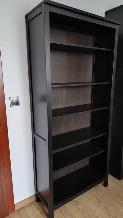 Regał Hemnes Ikea, czarny brąz, 6 półek