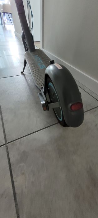 hulajnoga elektryczna motus scooty 2022