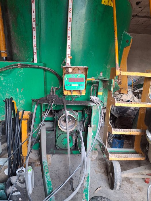 Wóz paszowy, paszowóz Italmix 7m3