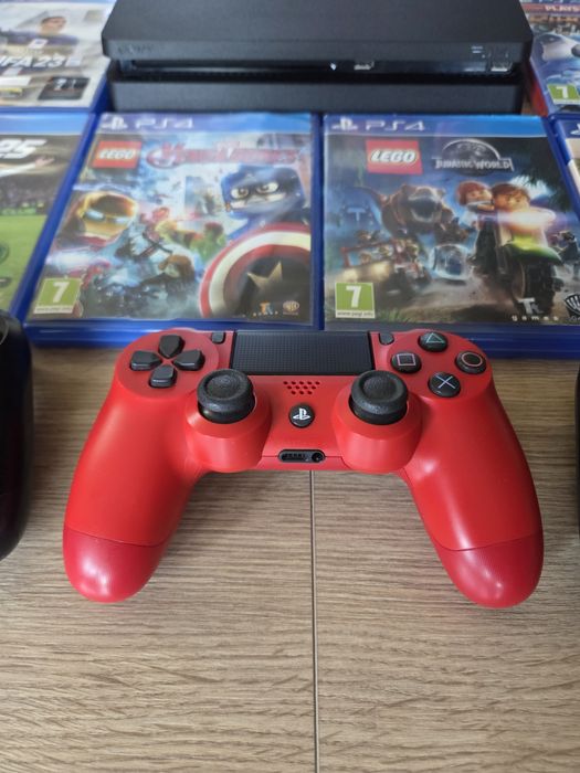 Konsola PS 4 SLIM