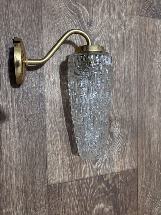 Світильник стіновий