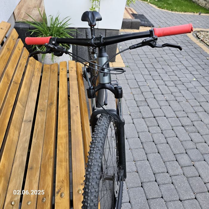 Rower Cube Analog rozm. M, kola 29