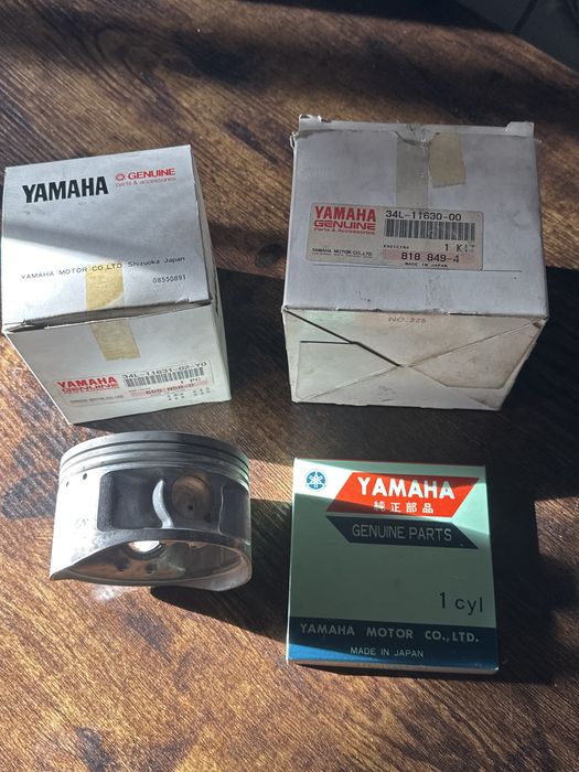 Yamaha XT600 OEM fabrycznie nowy zestaw tłoka NOS