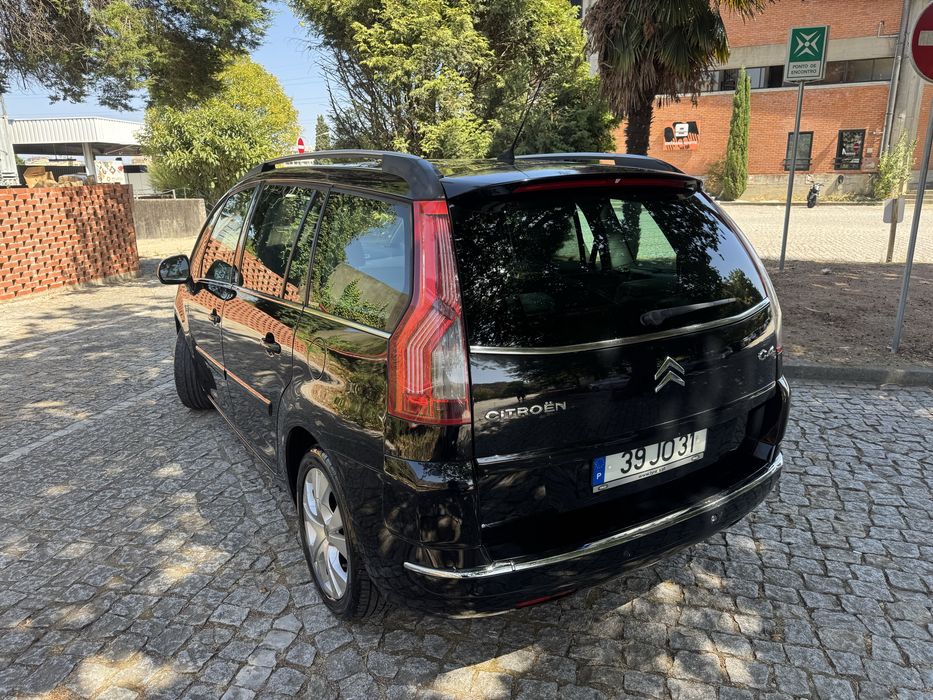 Citroen C4 Picasso ( Com possibilidade de financiamento)