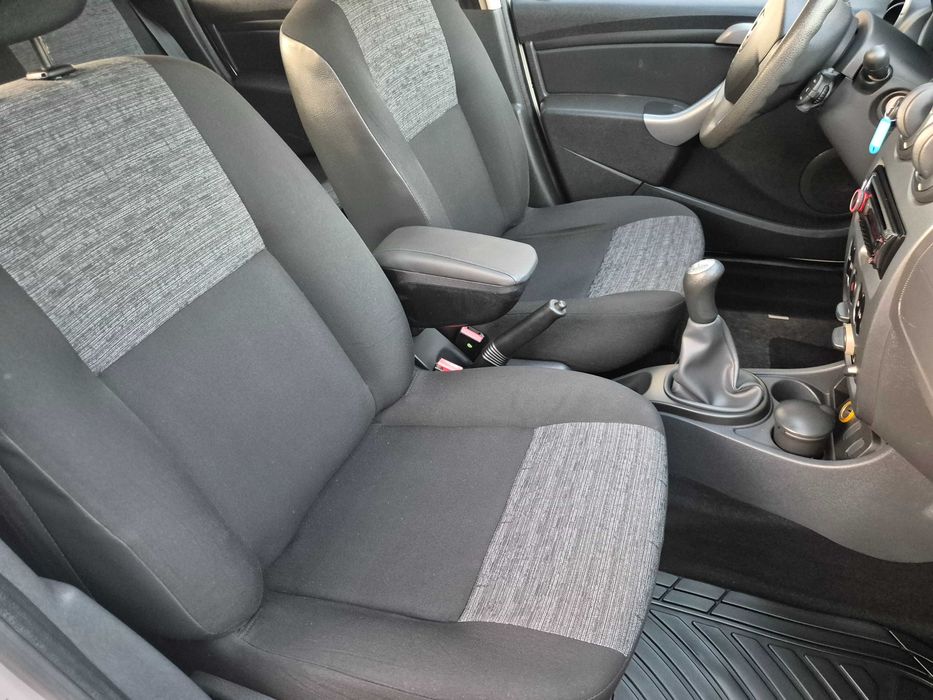Dacia Duster • 1.6 benzyna • 148.000 km • KLIMATYZACJA • HAK • z Niemiec