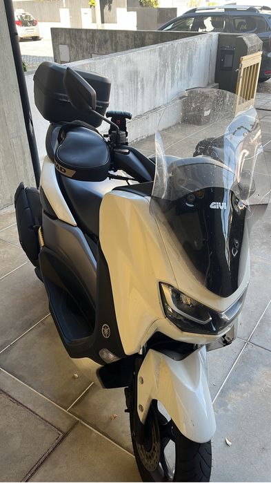 Nmax 125 de 2023 com 30mil km