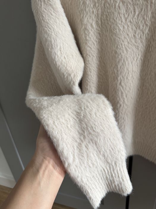 Sweterek kroliczek bezowy Reserved roz S