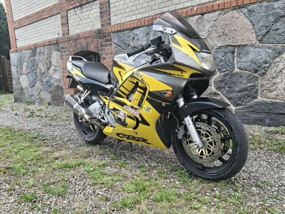 Honda CBR 600 F3