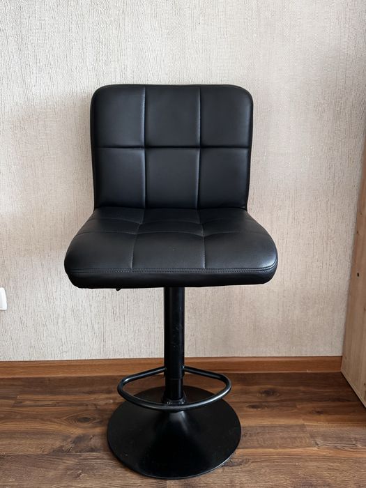 Стілець гримерський