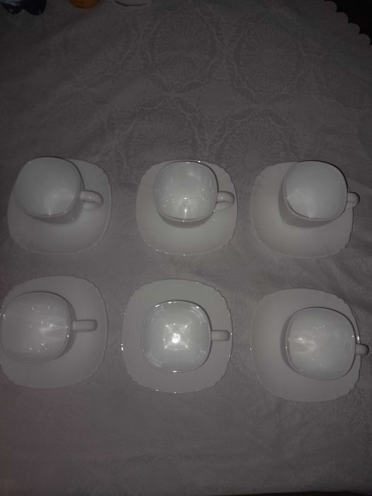 Zestaw kawowy filiżanki i talerzyki Luminarc