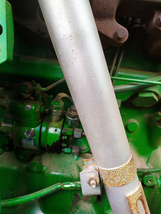 Трактор John Deere 6200